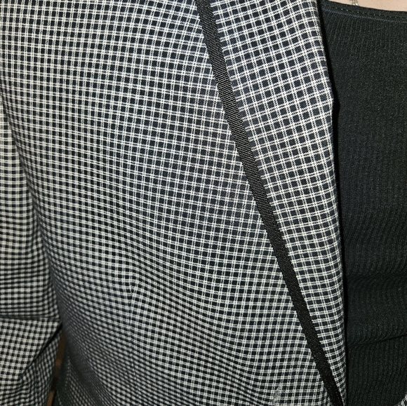 VAN HUESEN SPORT COAT - Picture 5 of 7